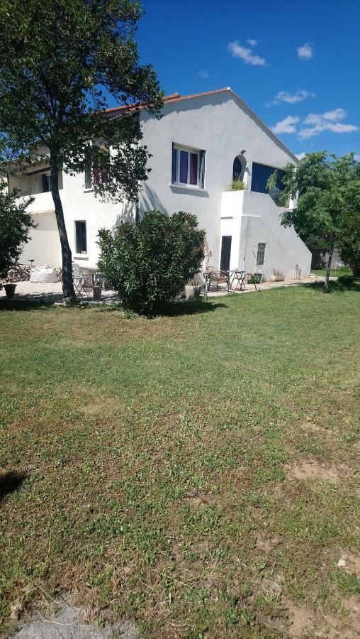 L'Esperluette En Camargue Bed & Breakfast Uchaud Eksteriør bilde